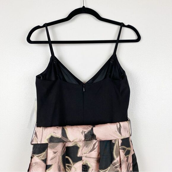 Eliza J Floral Jacquard Gown Style V-Neck Spaghetti Strap Dress Size 6 NWT - Picture 6 of 8